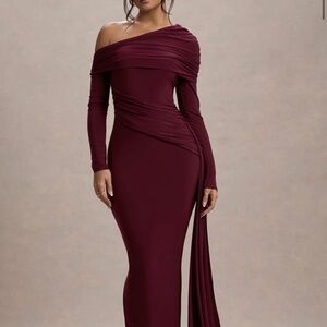 Chic One-Shoulder Burgundy Dress